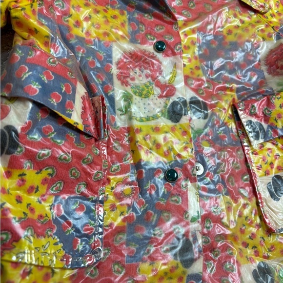 Vintage 1970s Laminated Kids Patchwork Ragdoll Raincoat - Picture 4 of 7